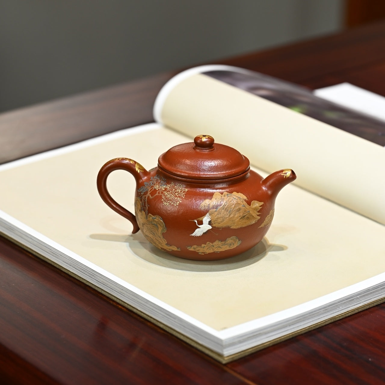 Yao Yuan Lian Zi 160cc - Yixing Handmade Teapot.