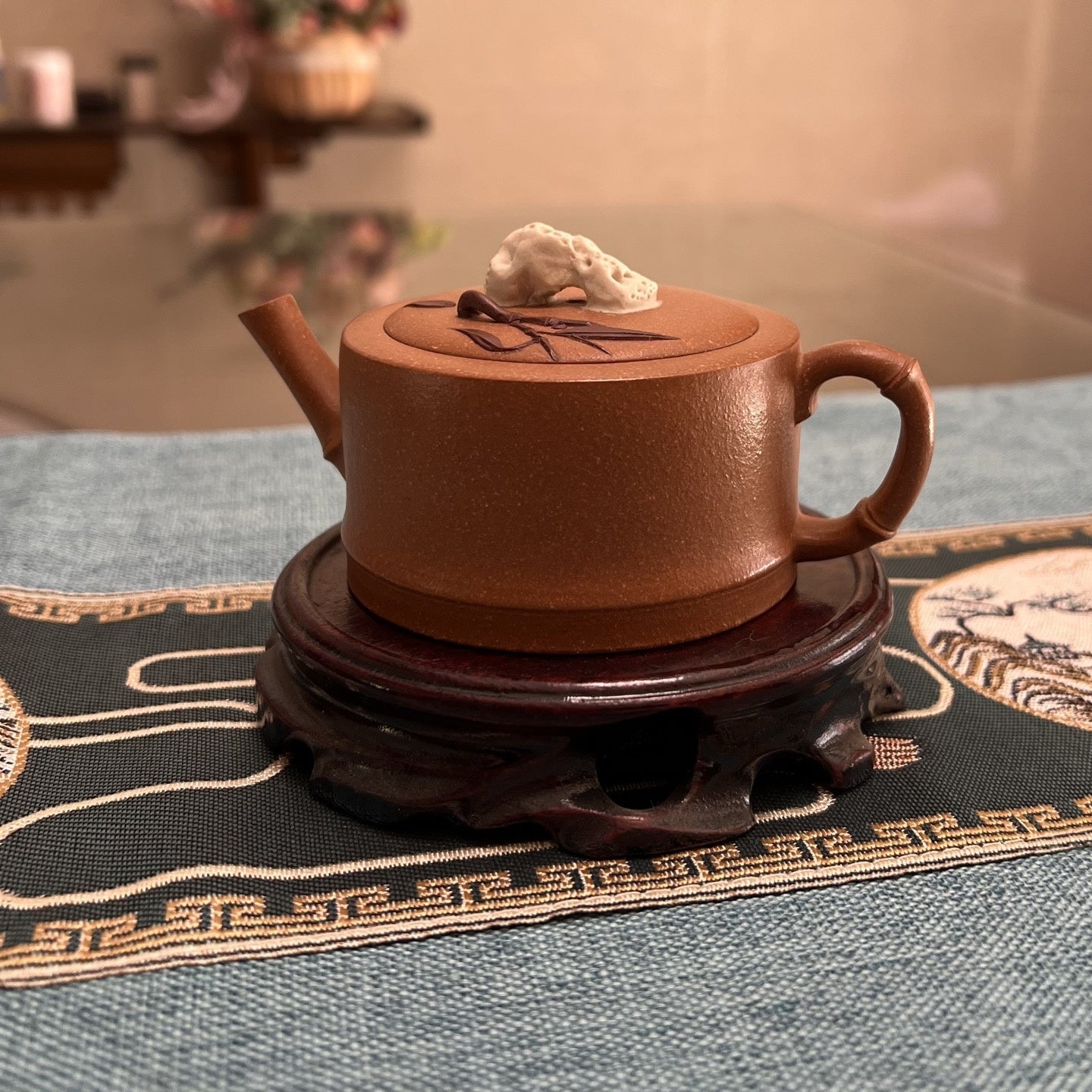 Tai Hu Shi Zhu 120cc - Yixing Handmade Teapot.