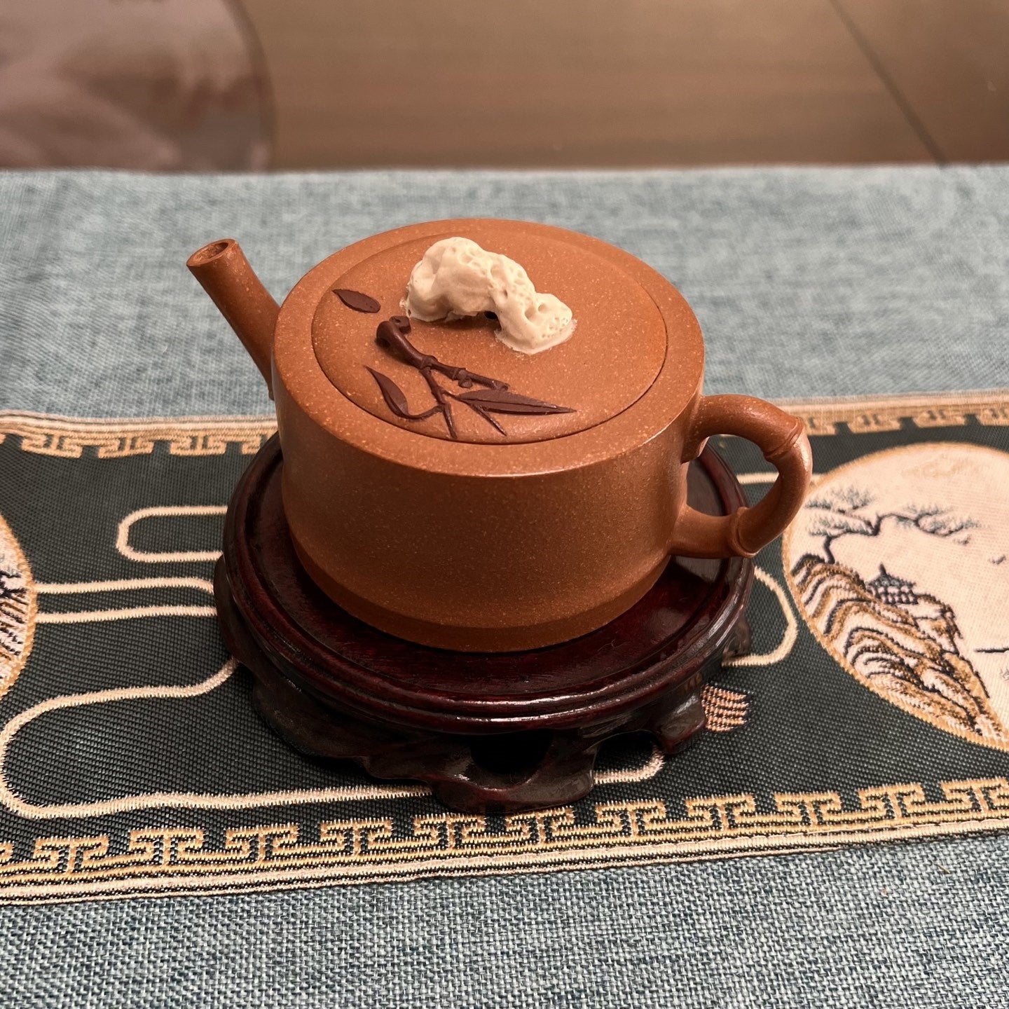 Tai Hu Shi Zhu 120cc - Yixing Handmade Teapot.