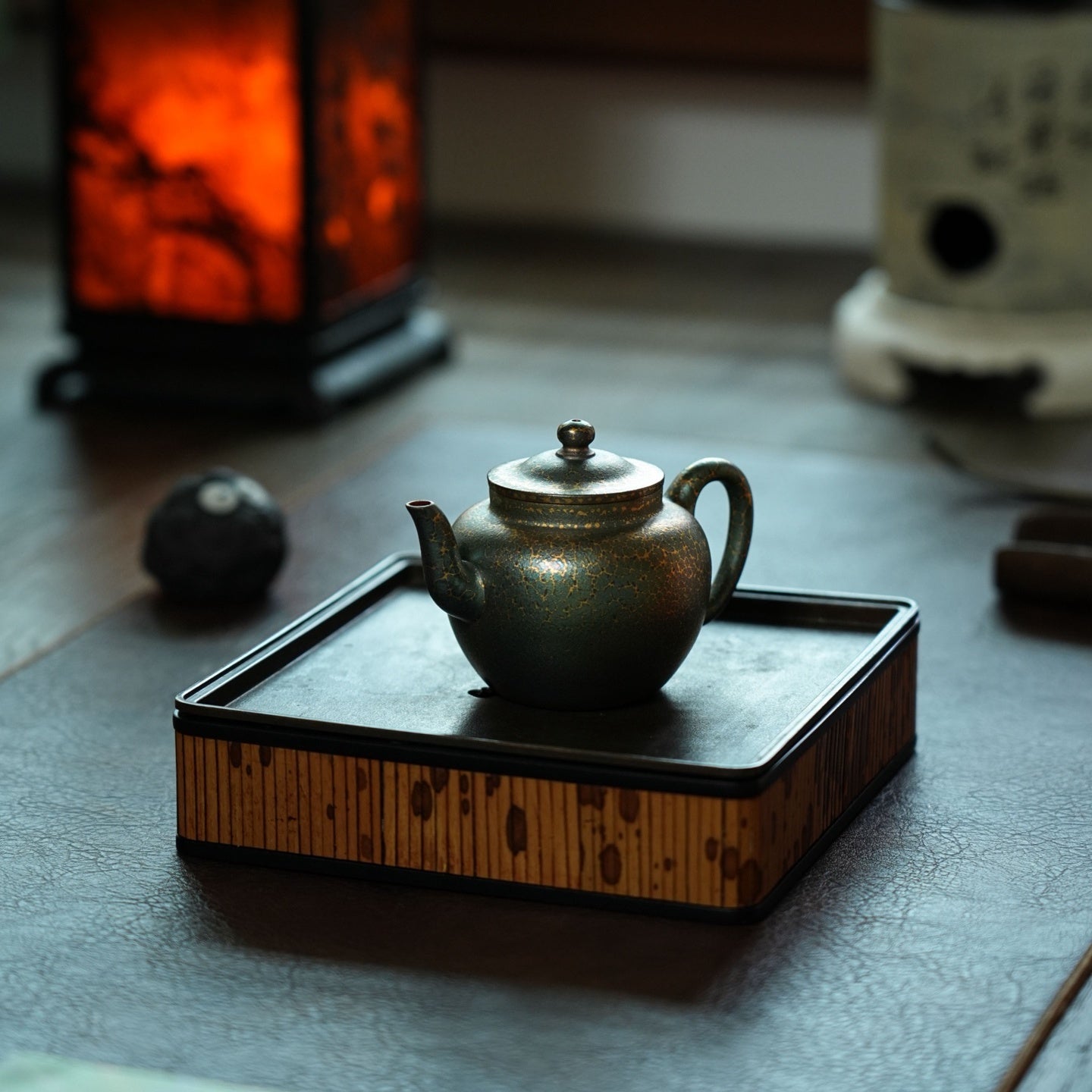 Gu Lian Zi 110cc - Yixing Handmade Teapot.