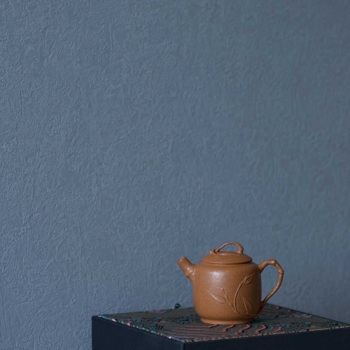 Mi Ni Zhu Qi 55cc - Yixing Handmade Teapot.
