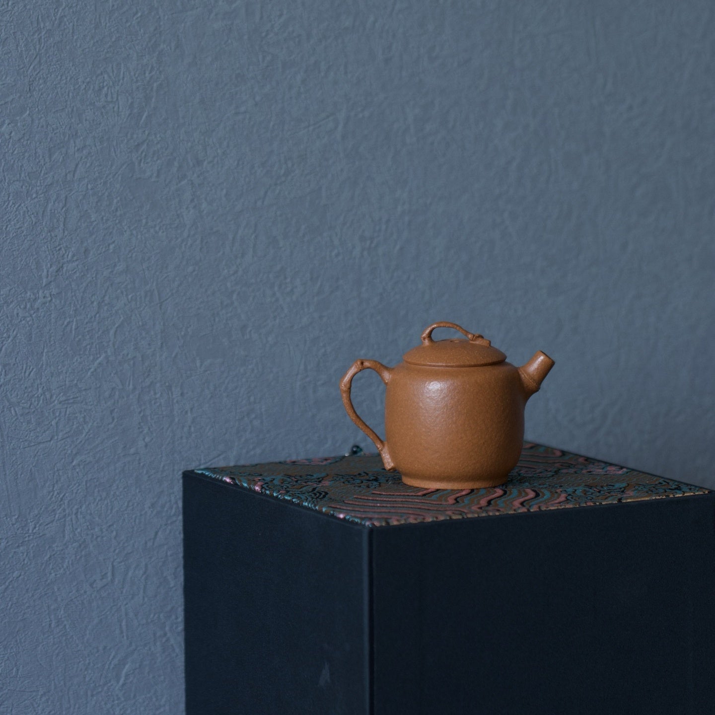 Mi Ni Zhu Qi 55cc - Yixing Handmade Teapot.