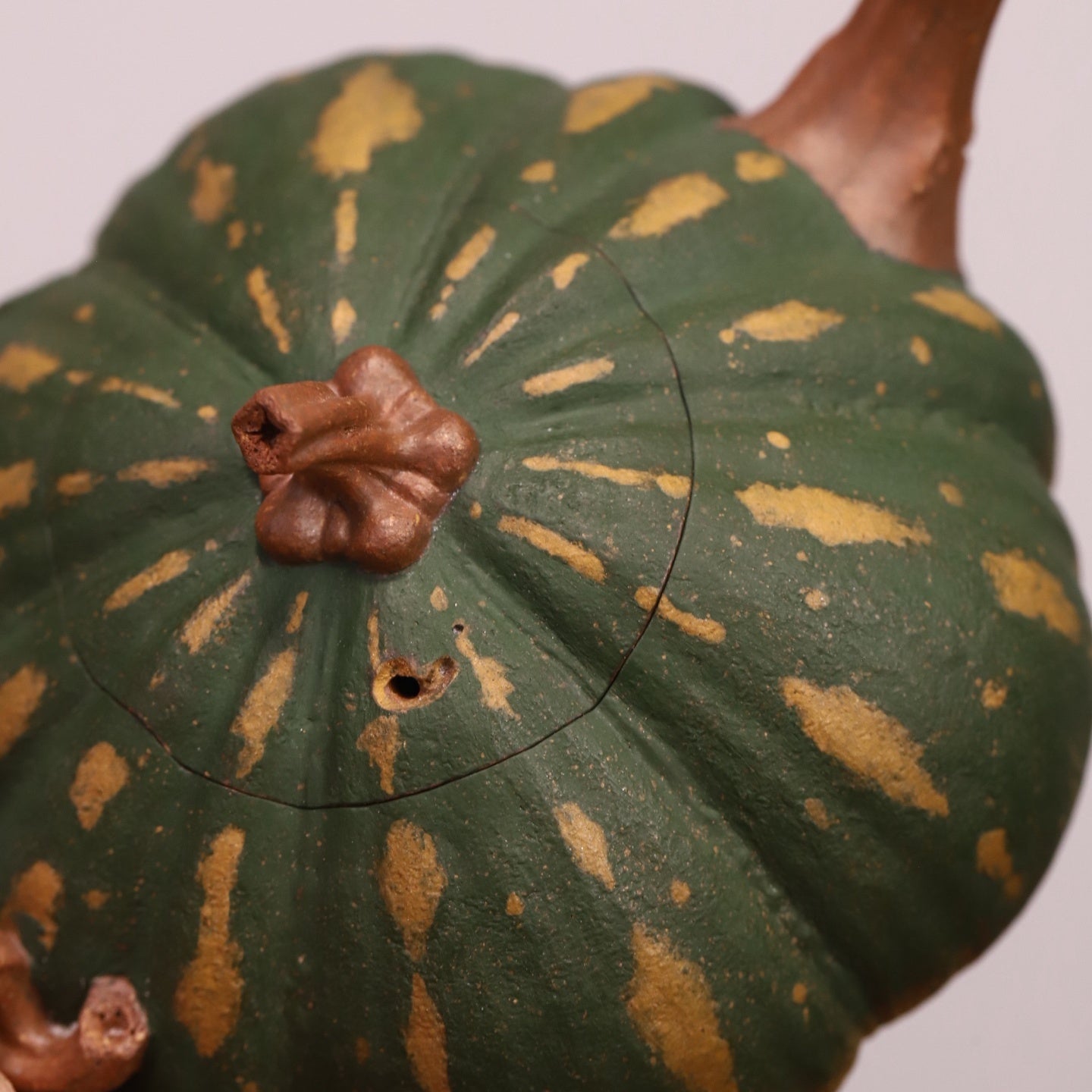 Gua Yu 165cc - Yixing Handmade Teapot.