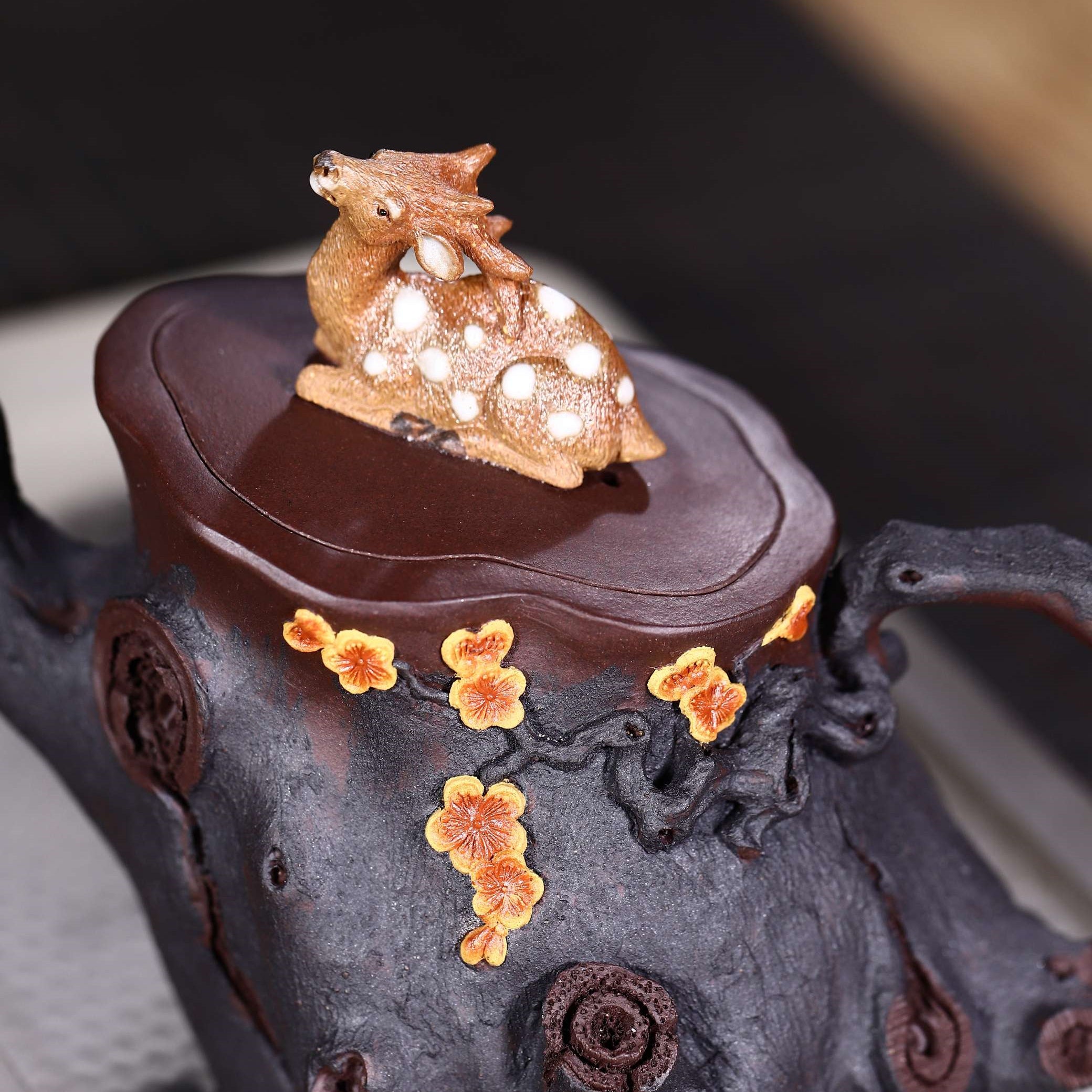 Yi Lu Lian Sheng 200cc - Yixing Handmade Teapot.