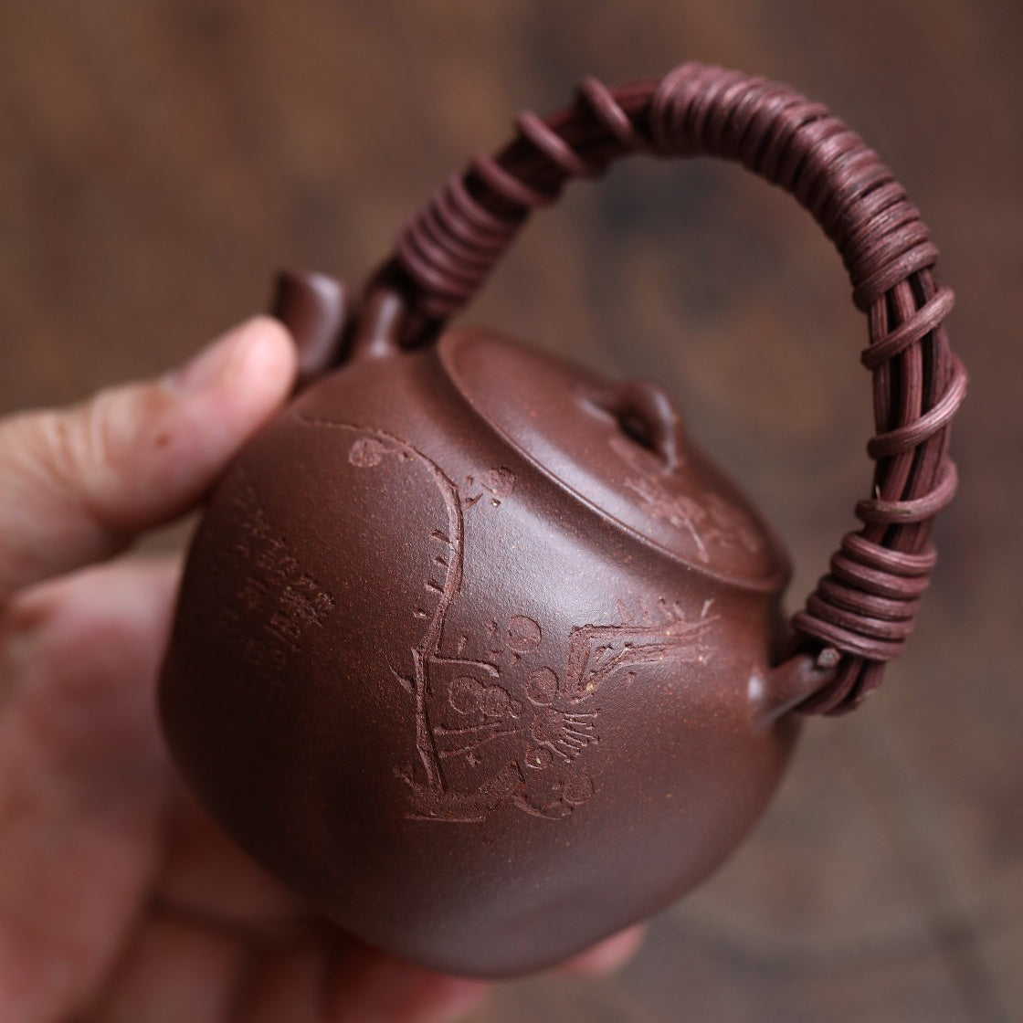 Mei Hua Ti Liang 150cc - Yixing Handmade Teapot.