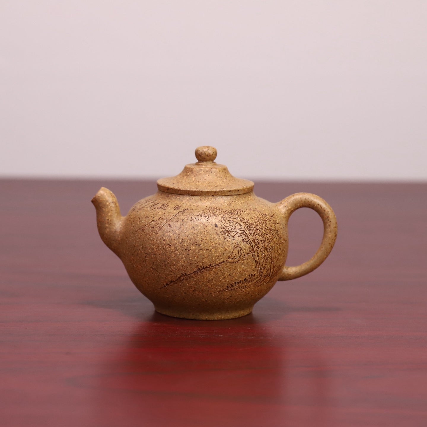 Li Mao 150cc - Yixing Handmade Teapot.