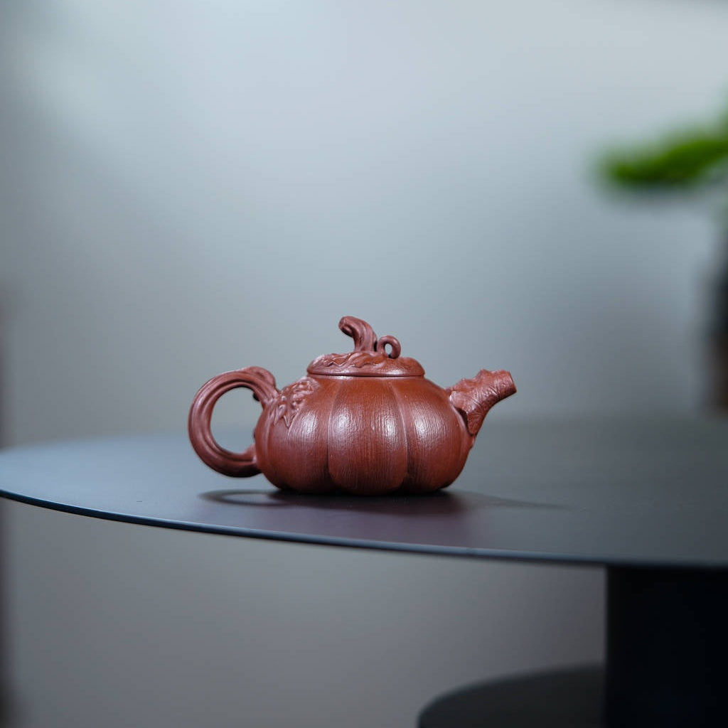 Nan Gua 100cc - Yixing Handmade Teapot.
