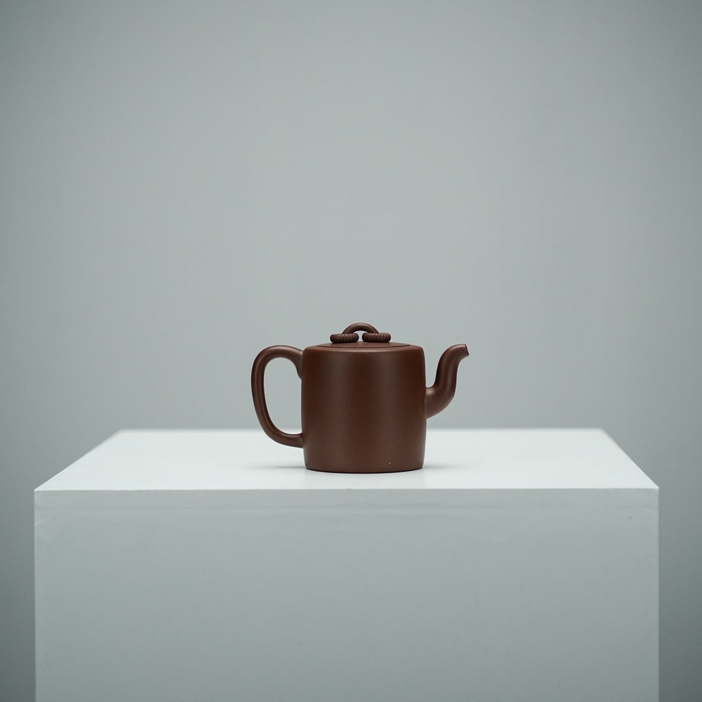 Shuang Quan 160cc - Yixing Handmade Teapot.