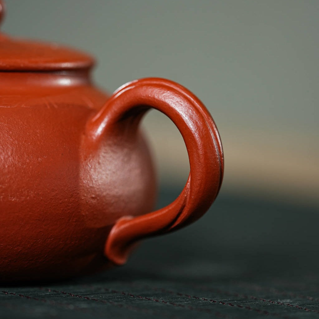 De Xin 110cc - Yixing Handmade Teapot.