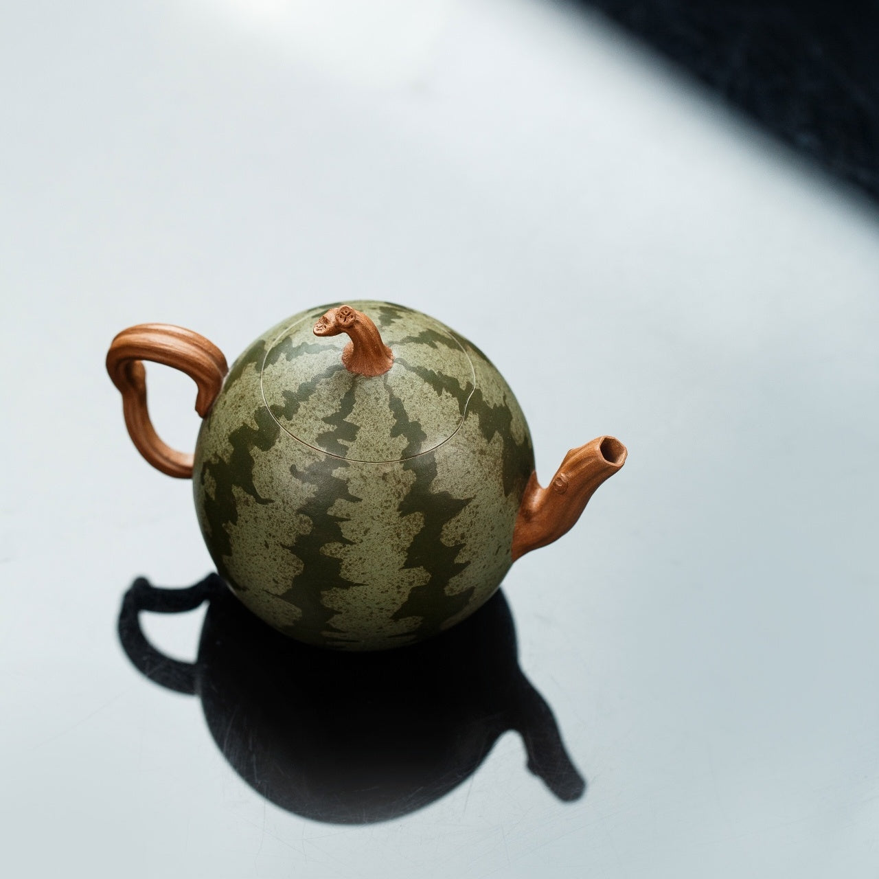 Xi Gua 280cc - Yixing Handmade Teapot.