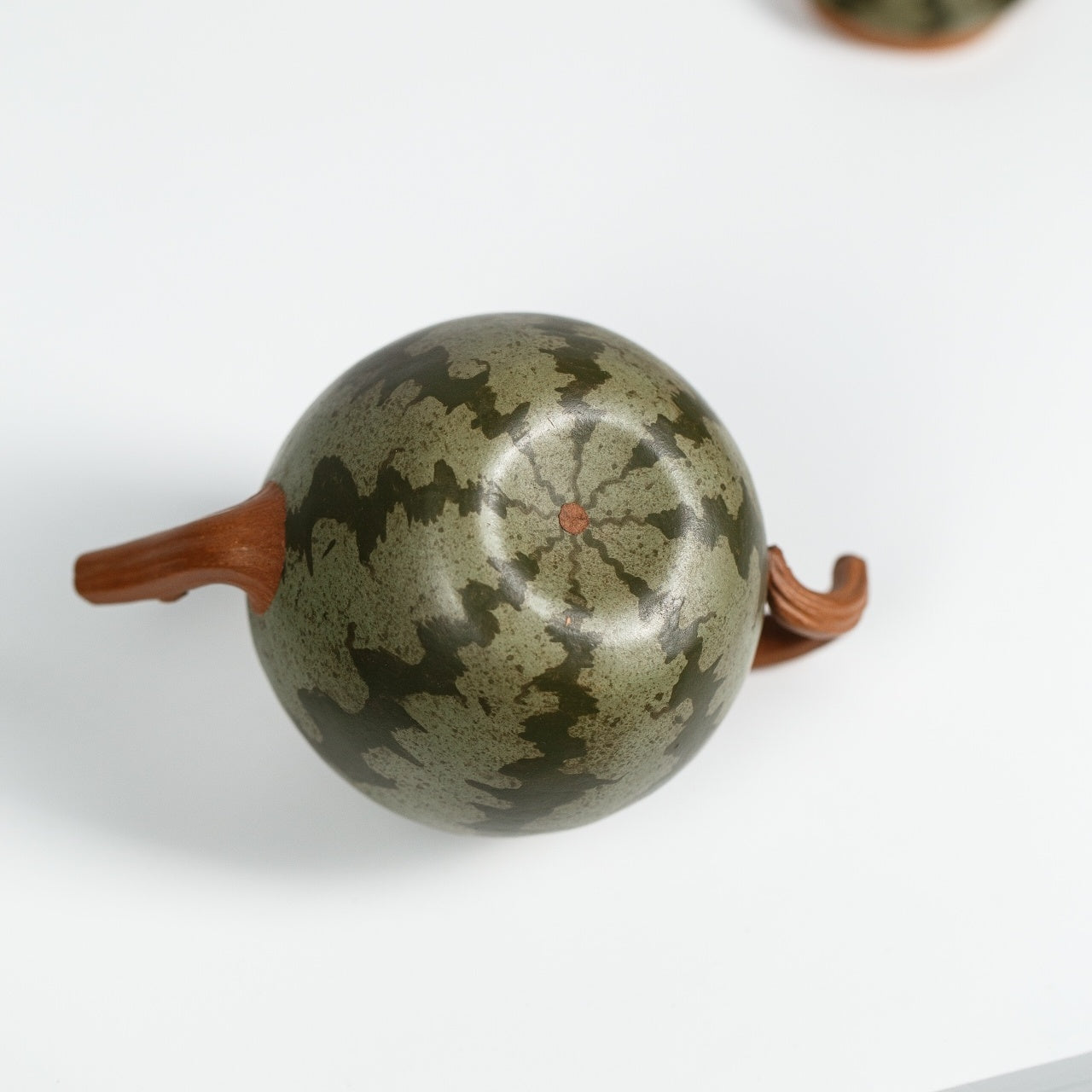 Xi Gua 280cc - Yixing Handmade Teapot.
