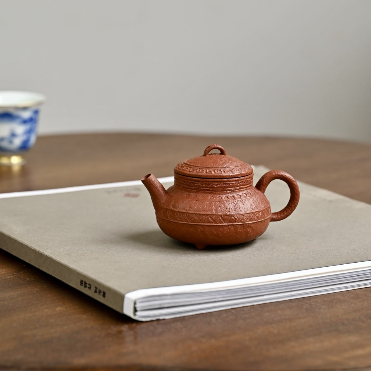 Gui Zhen 120cc - Yixing Handmade Teapot.