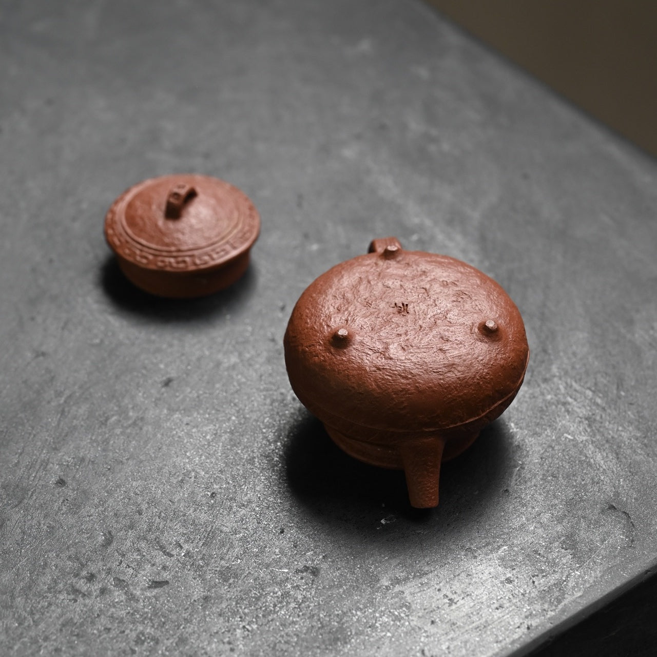 Gui Zhen 120cc - Yixing Handmade Teapot.