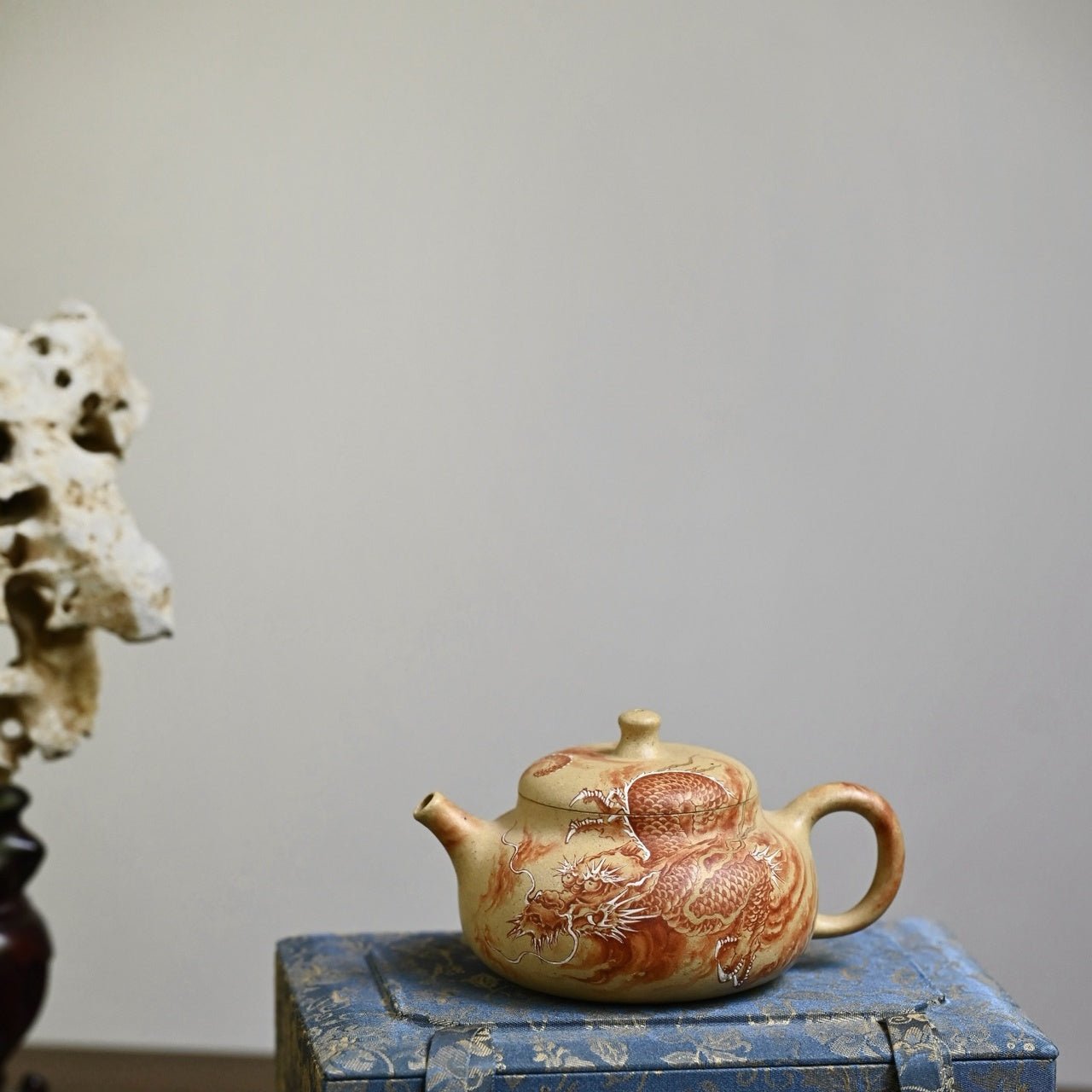 Pu Yu 180cc - Yixing Handmade Teapot.