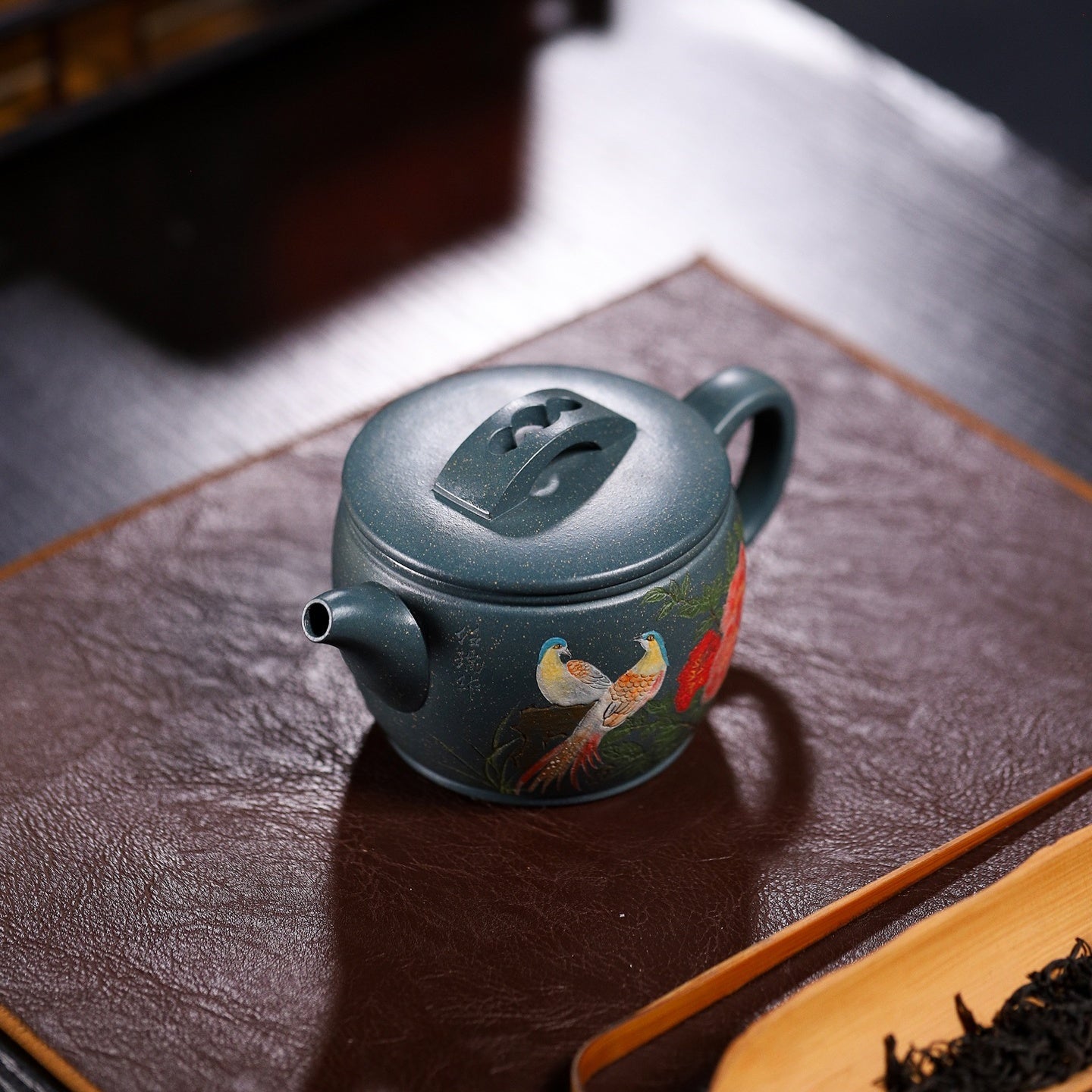 Han Wa 230cc - Yixing Handmade Teapot.