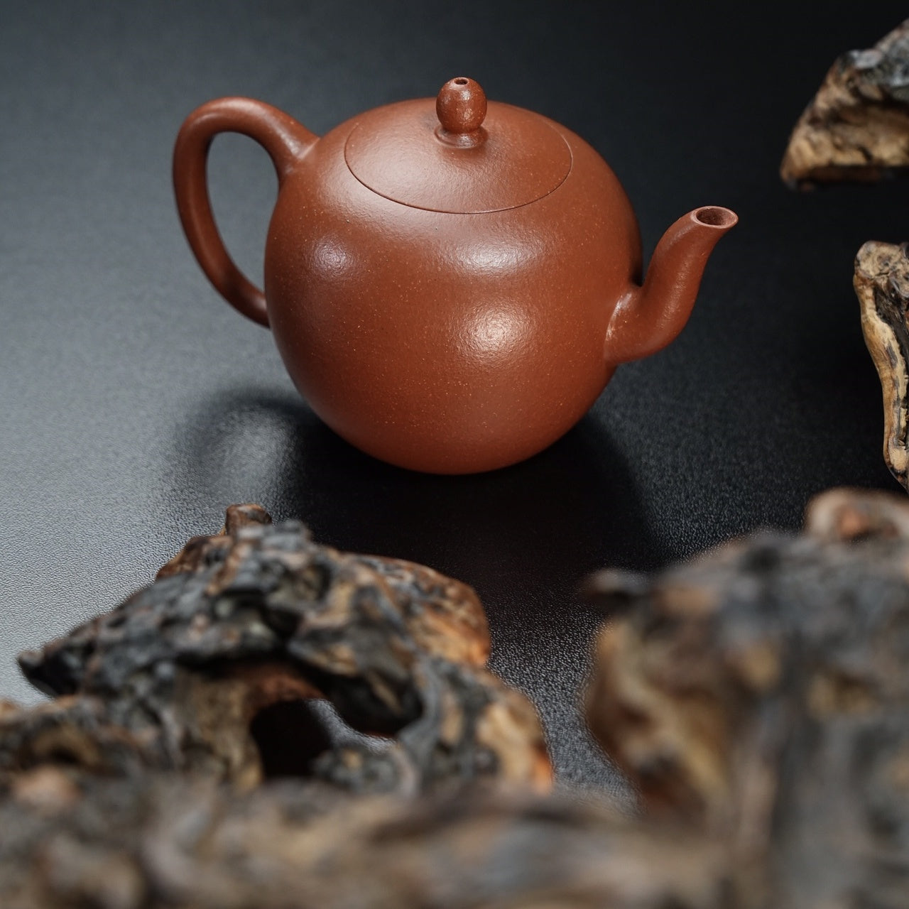 Mei Ren Jian 180cc - Yixing Handmade Teapot.