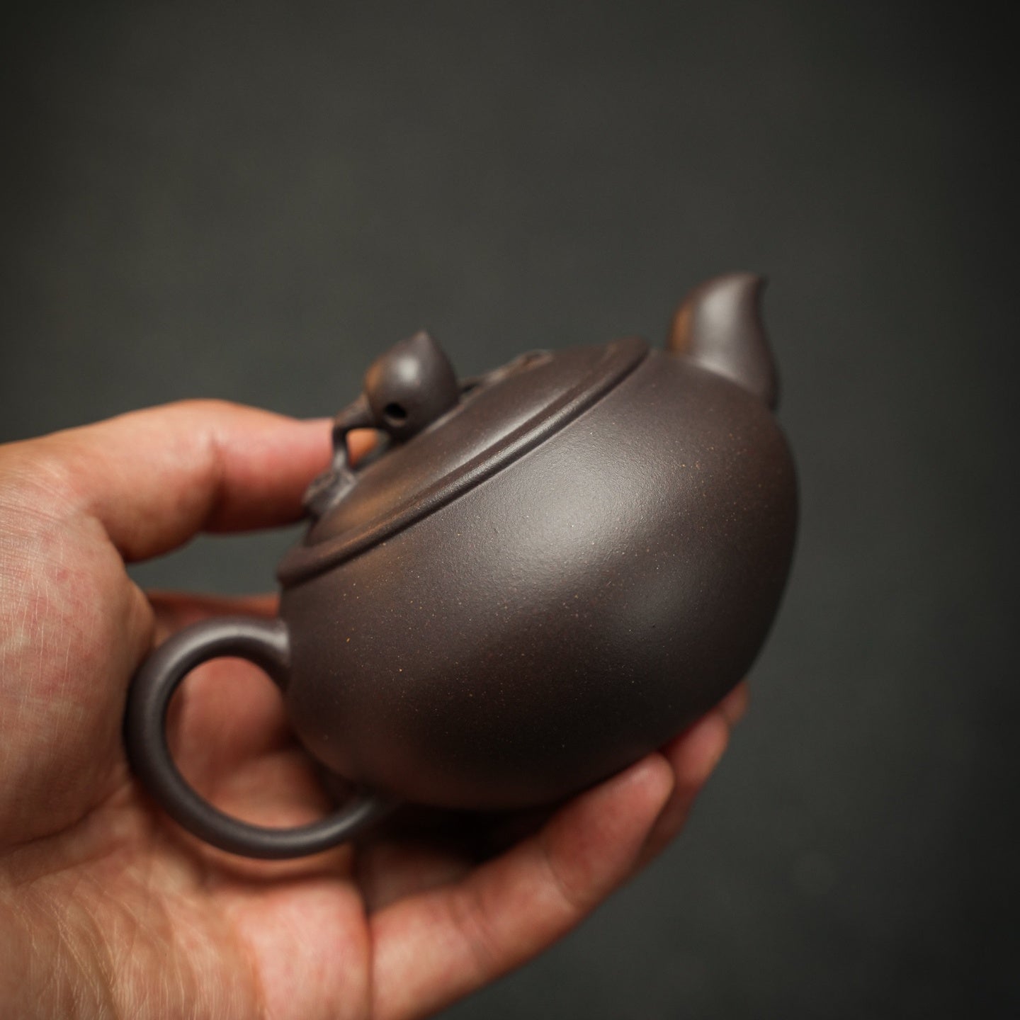 Shou Tao 200cc - Yixing Handmade Teapot 江苏宜兴
