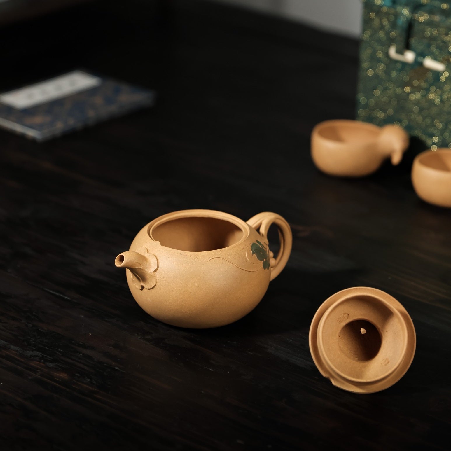 Piao Chong Set - Yixing Handmade Teapot 江苏宜兴