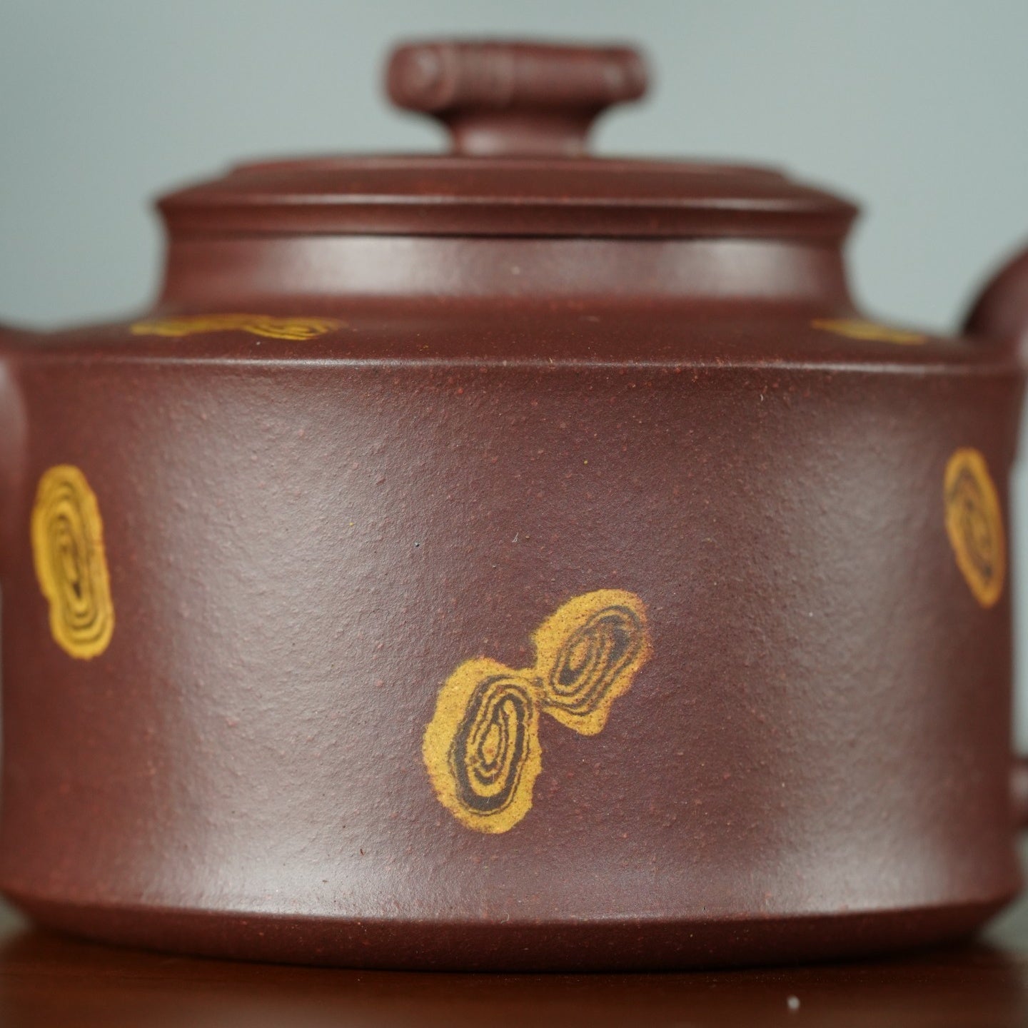 Zhi Zu 180cc - Yixing Handmade Teapot 【DM for price】 江苏宜兴