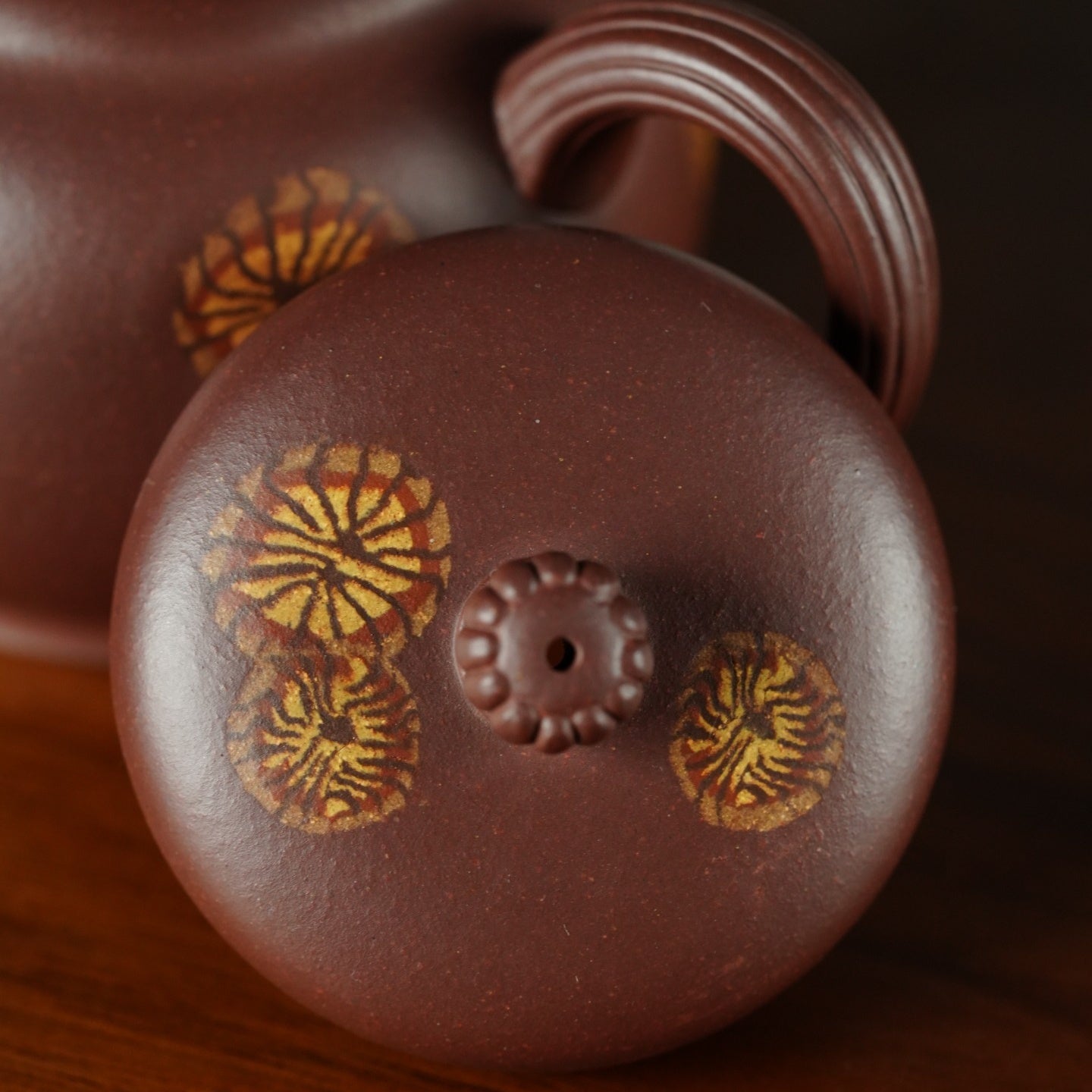 Qiu Ju 275cc - Yixing Handmade Teapot 【DM for price】 江苏宜兴