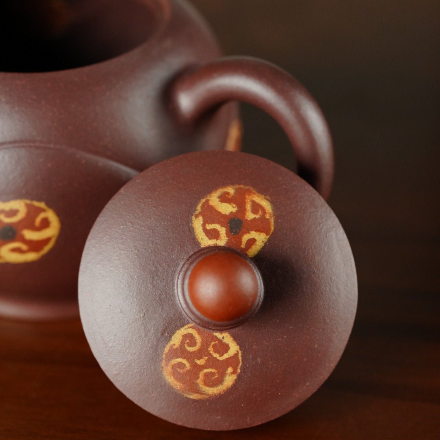 Shi Lai Yun Zhuan 230cc - Yixing Handmade Teapot 【DM for price】 江苏宜兴