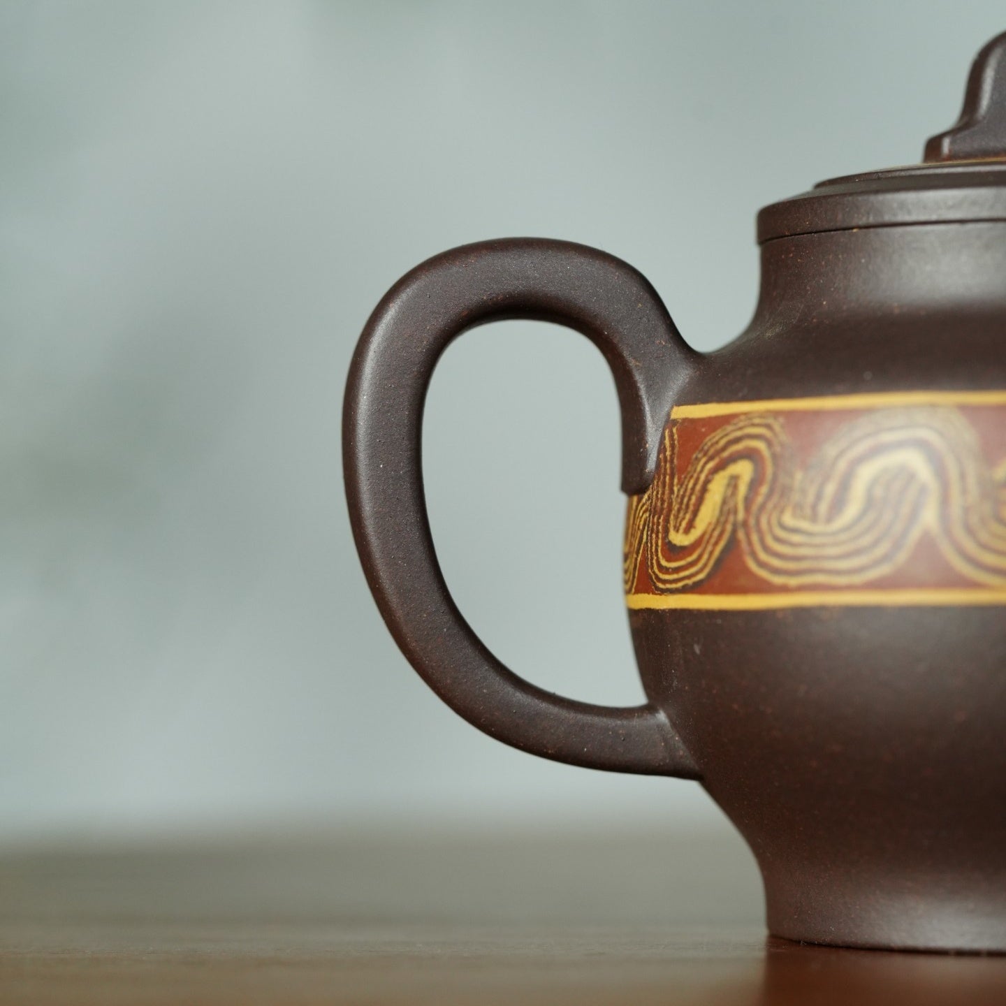 Niu Suo Tao Yun 220cc - Yixing Handmade Teapot 【DM for price】 江苏宜兴