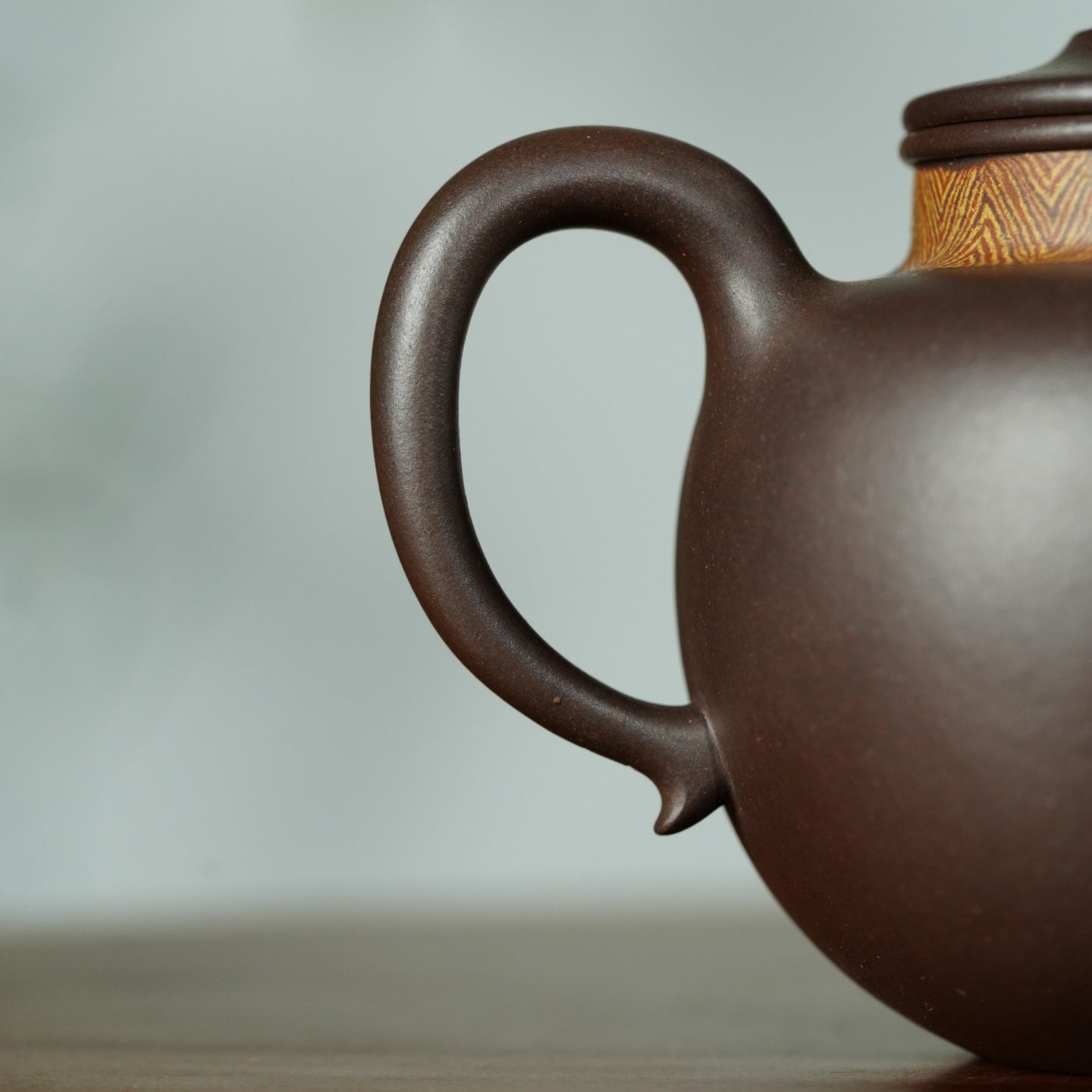 Tao Yun 420cc - Yixing Handmade Teapot 【DM for price】 江苏宜兴
