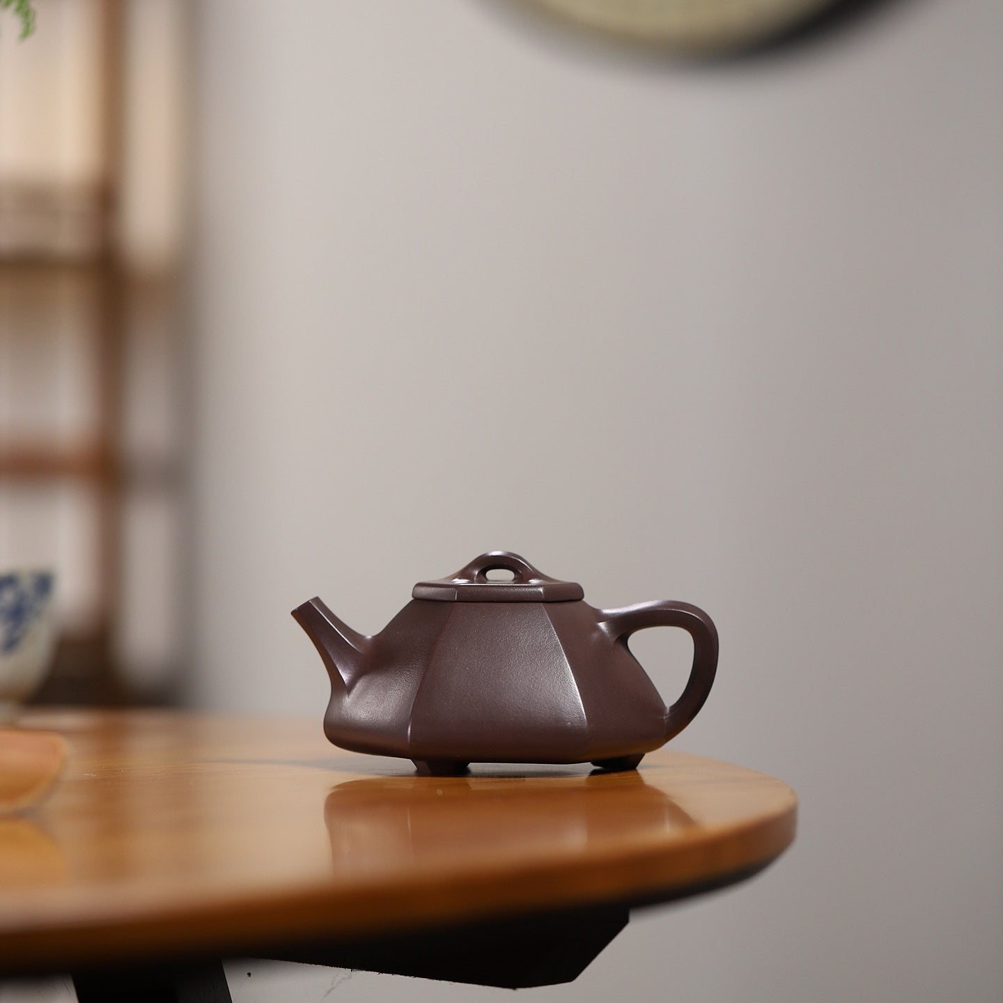 Liu Fang Shi Piao 180cc - Yixing Handmade Teapot 江苏宜兴
