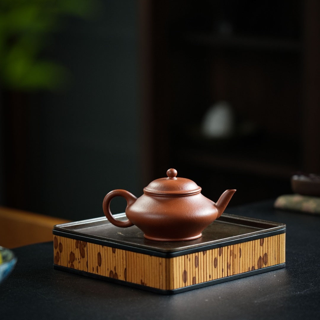 Level 120cc - Yixing Handmade Teapot 江苏宜兴