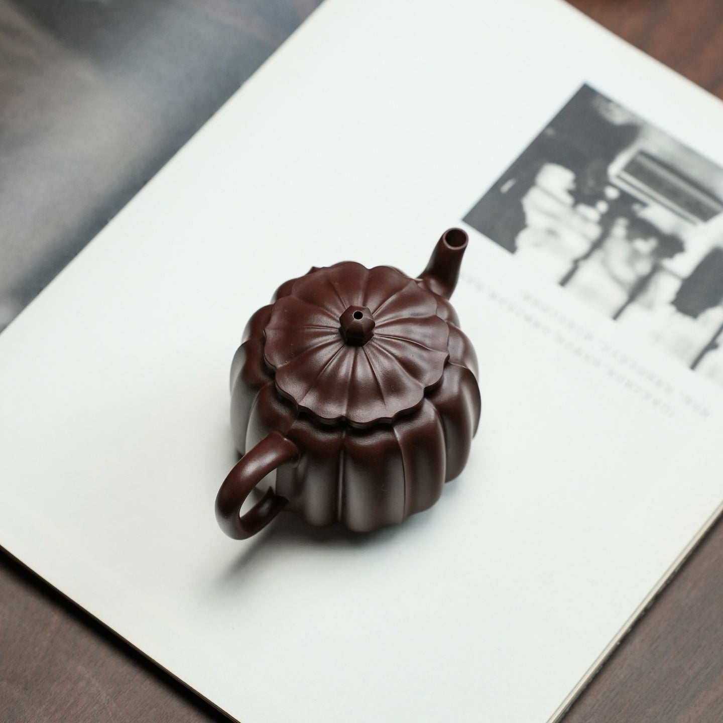 Wu Xiang 150cc - Yixing Handmade Teapot 江苏宜兴