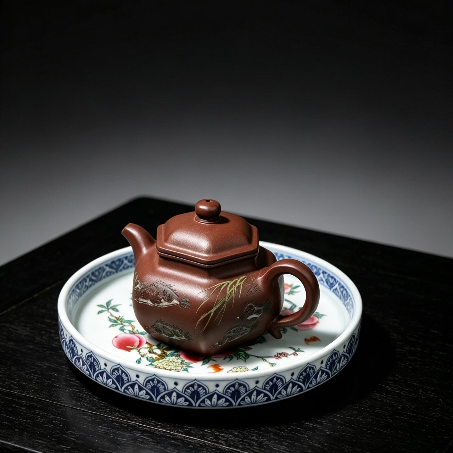 Liu Fang Lian Zi 230cc - Yixing Handmade Teapot 江苏宜兴