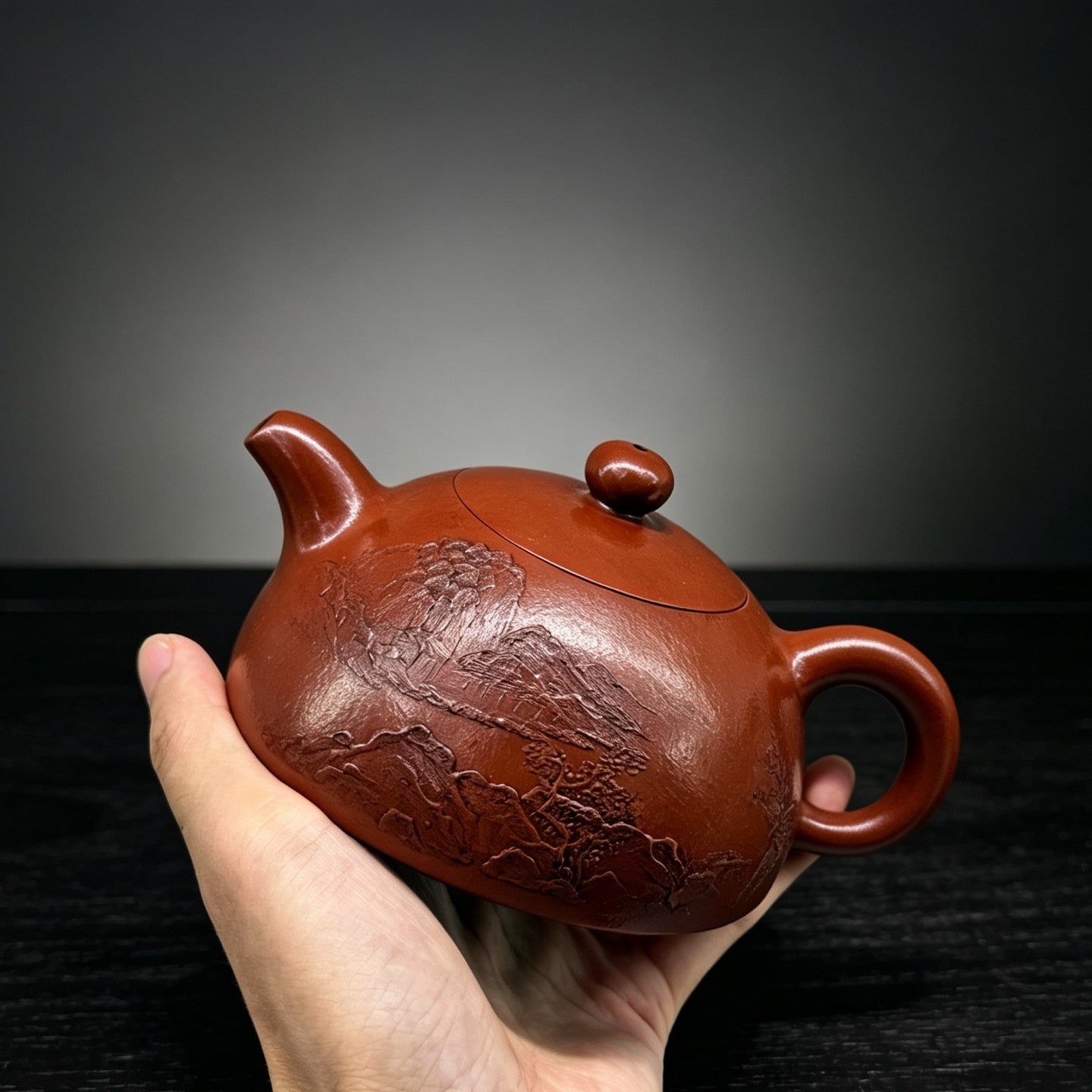 Ban Yue 200cc - Yixing Handmade Teapot 江苏宜兴