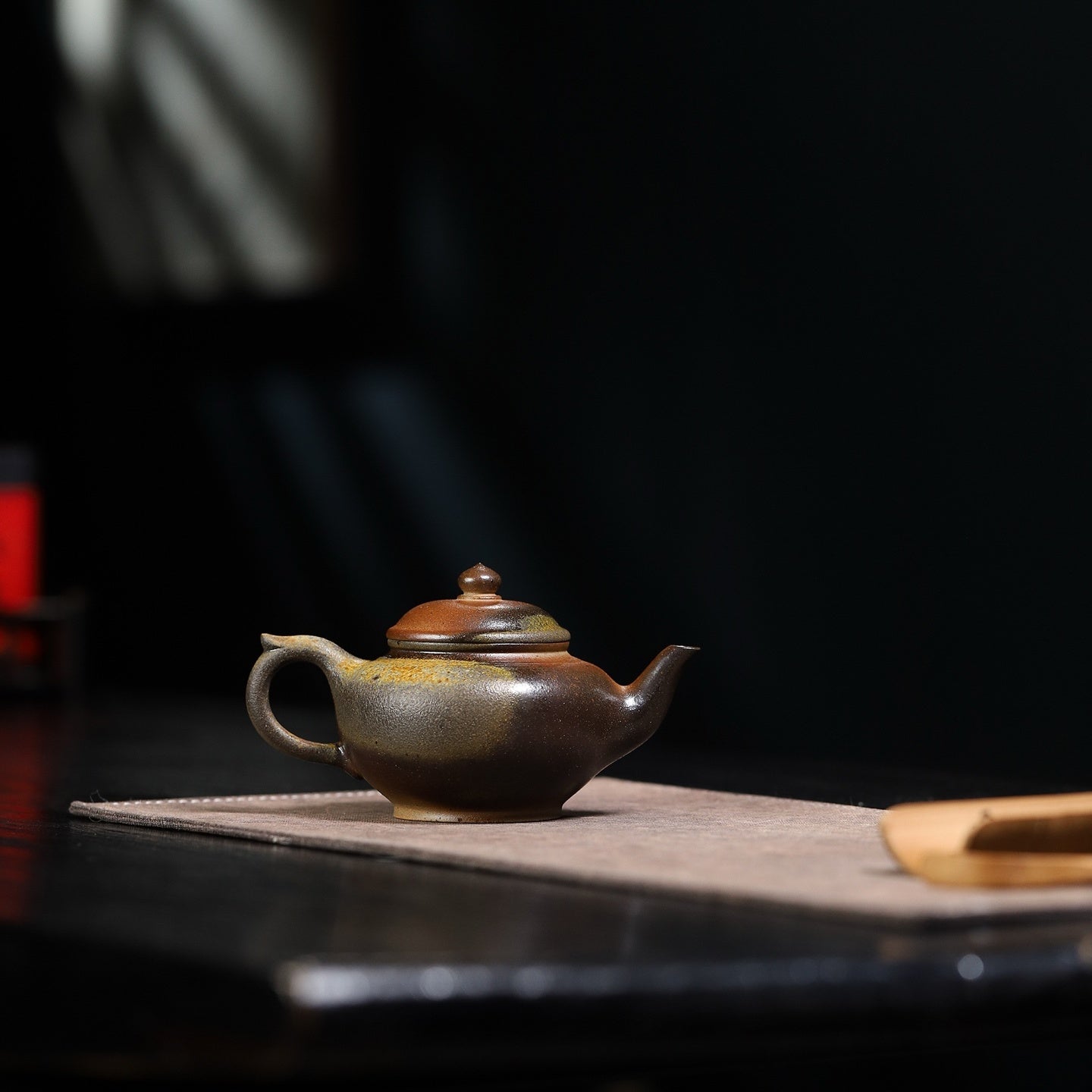 Xiao Ying 230cc - Yixing Handmade Teapot 江苏宜兴