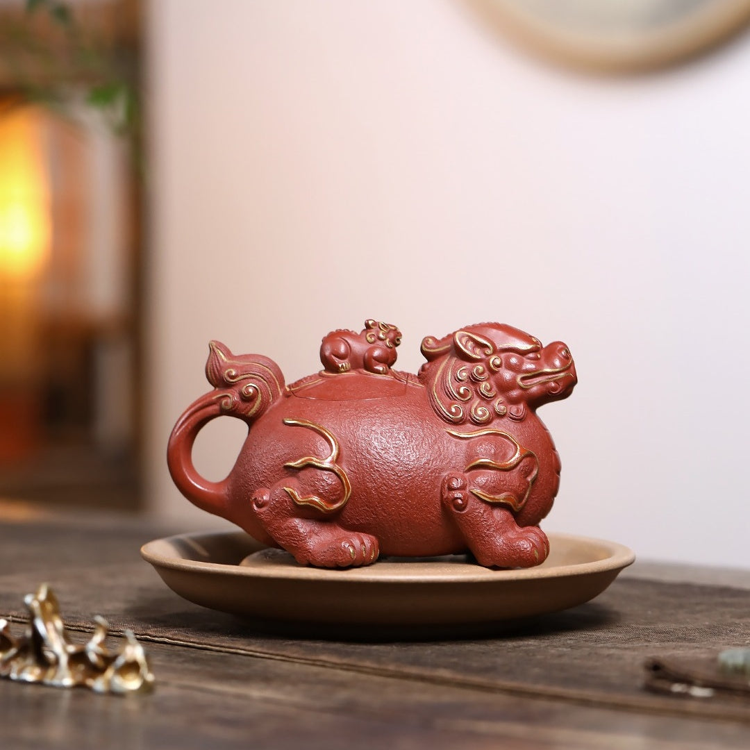 Qi Lin 240cc - Yixing Handmade Teapot 江苏宜兴