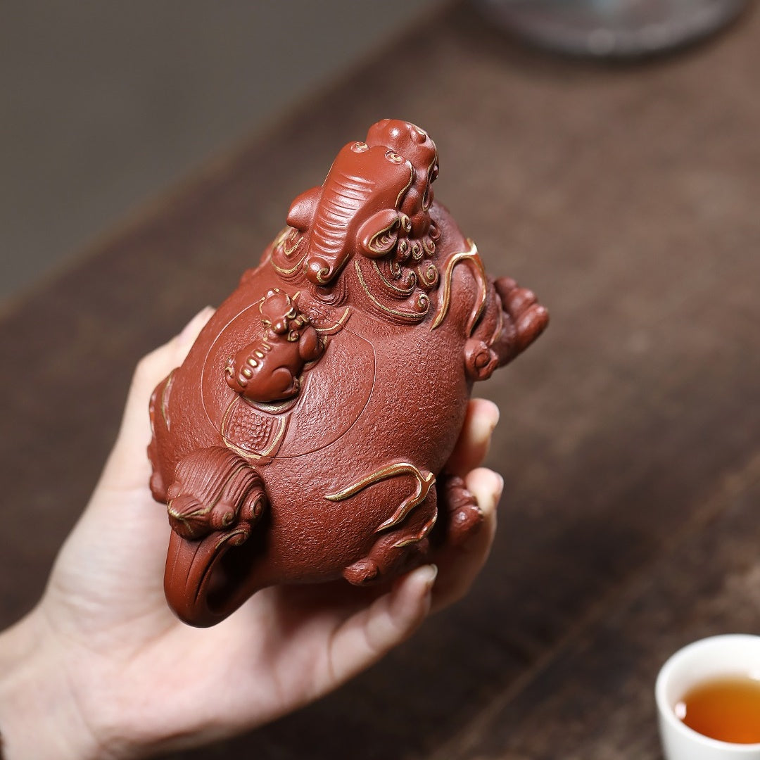 Qi Lin 240cc - Yixing Handmade Teapot 江苏宜兴