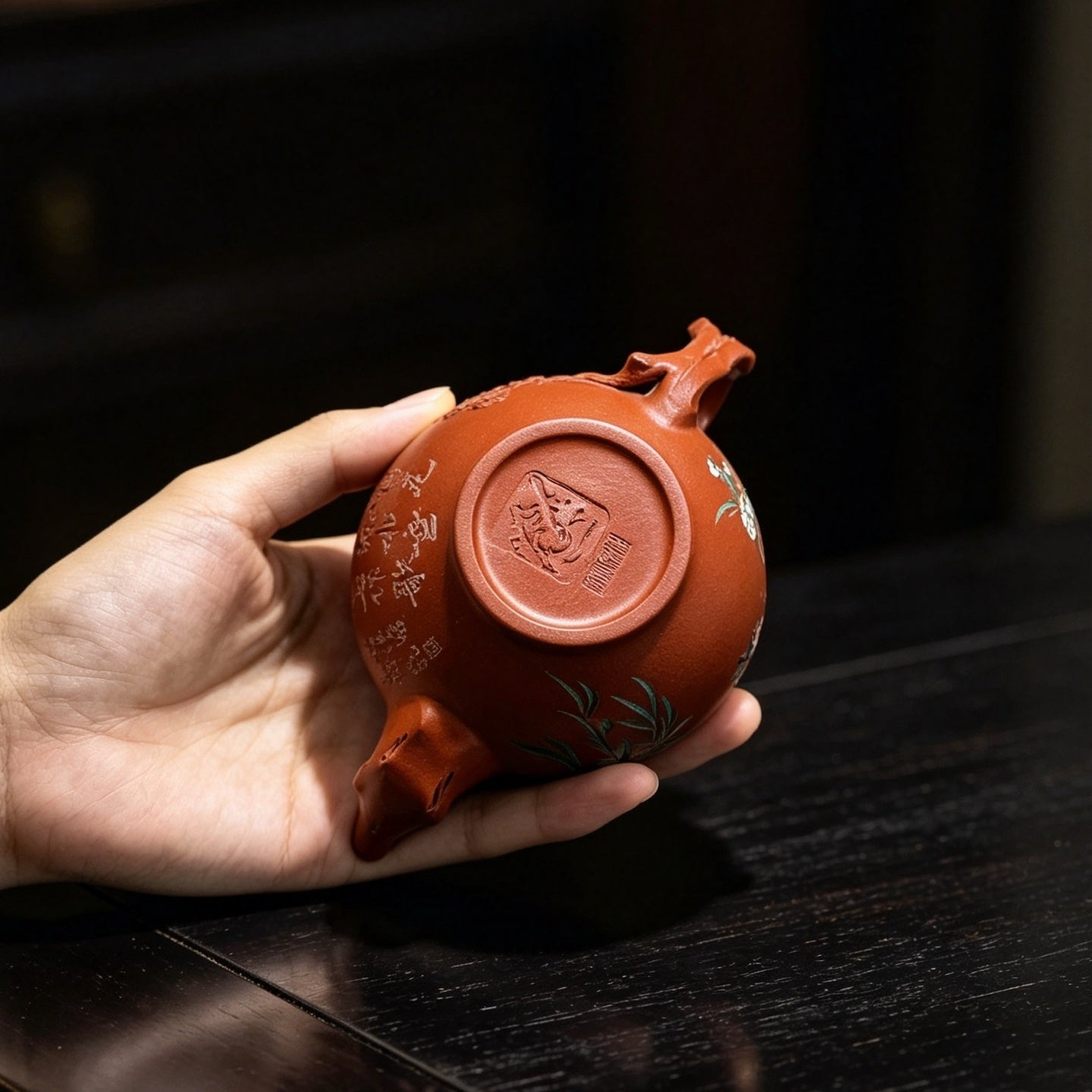 Mei Bao Chun 220cc - Yixing Handmade Teapot 江苏宜兴