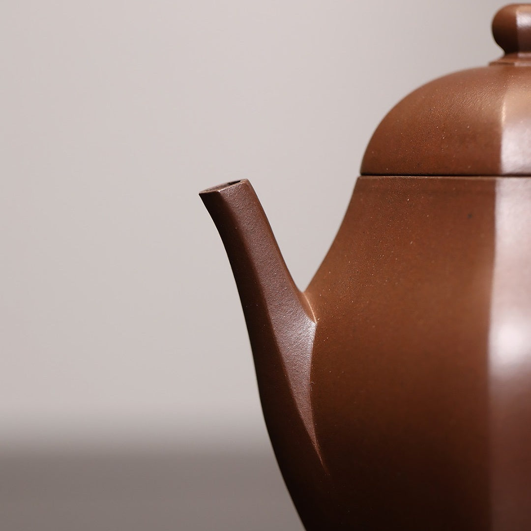 Gao Li 150cc - Yixing Handmade Teapot 江苏宜兴
