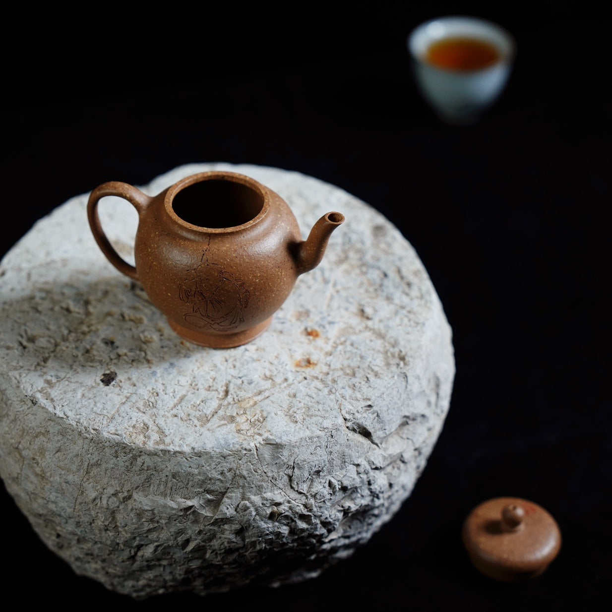 Gao Shi 150cc - Yixing Handmade Teapot 江苏宜兴