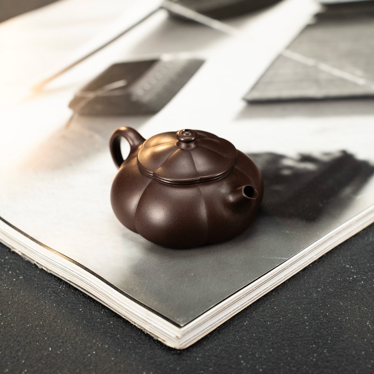 Han Jiang 130cc - Yixing Handmade Teapot 江苏宜兴