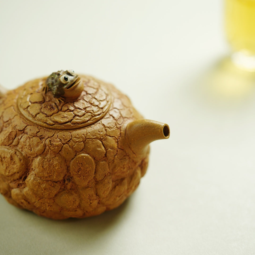 Chan Zhu Tong Chun 160cc - Yixing Handmade Teapot 江苏宜兴