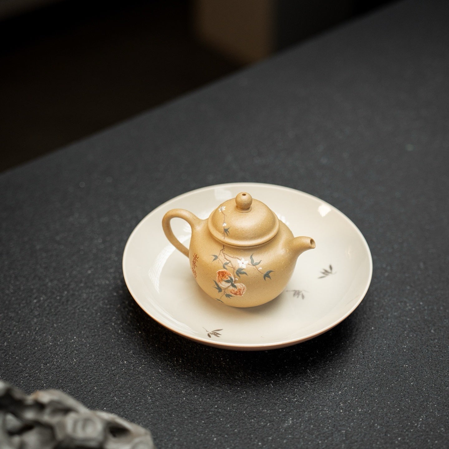 Qiu Shui 100cc - Yixing Handmade Teapot 江苏宜兴