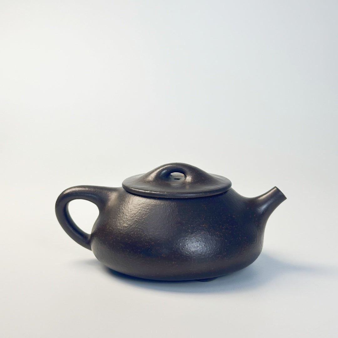 Shi Piao 200cc - Yixing Handmade Teapot 江苏宜兴