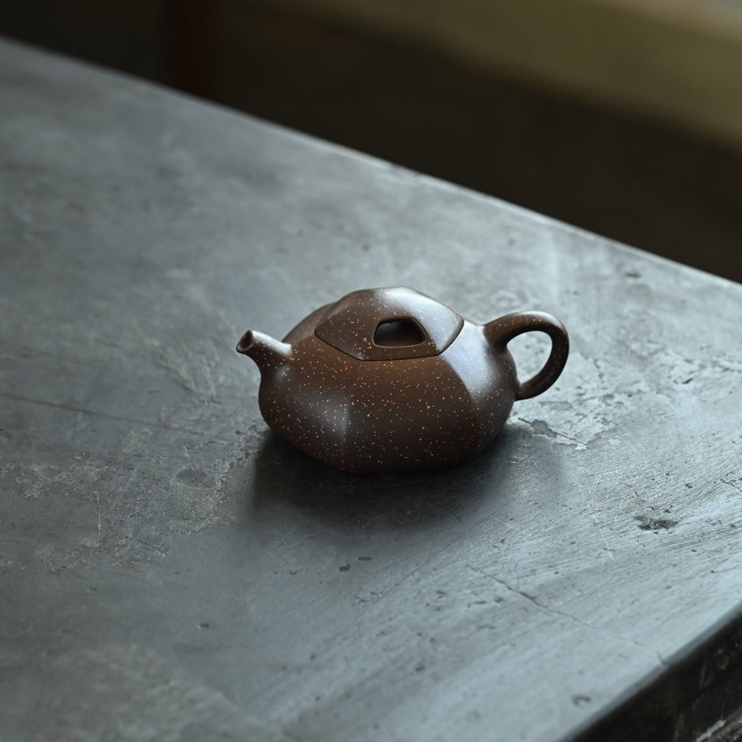 Wu He 180cc - Yixing Handmade Teapot - zycs_China