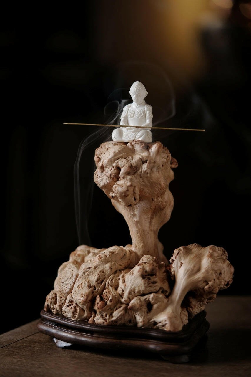 Wu Kong Xiang Lu - Wood Sculpture - zycs_China