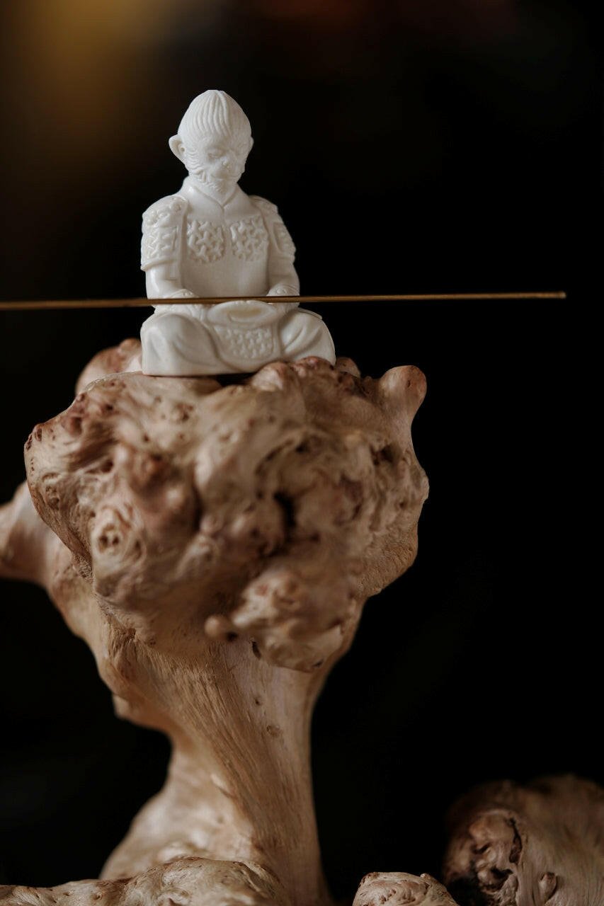 Wu Kong Xiang Lu - Wood Sculpture - zycs_China
