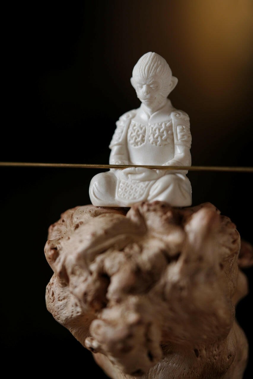 Wu Kong Xiang Lu - Wood Sculpture - zycs_China