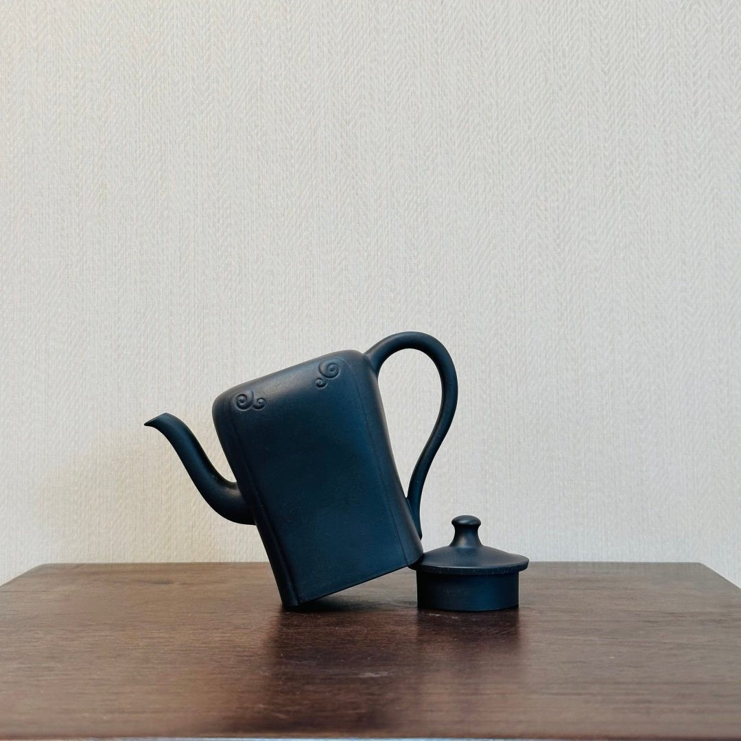 Wu Shuang 175cc - Yixing Handmade Teapot 江苏宜兴
