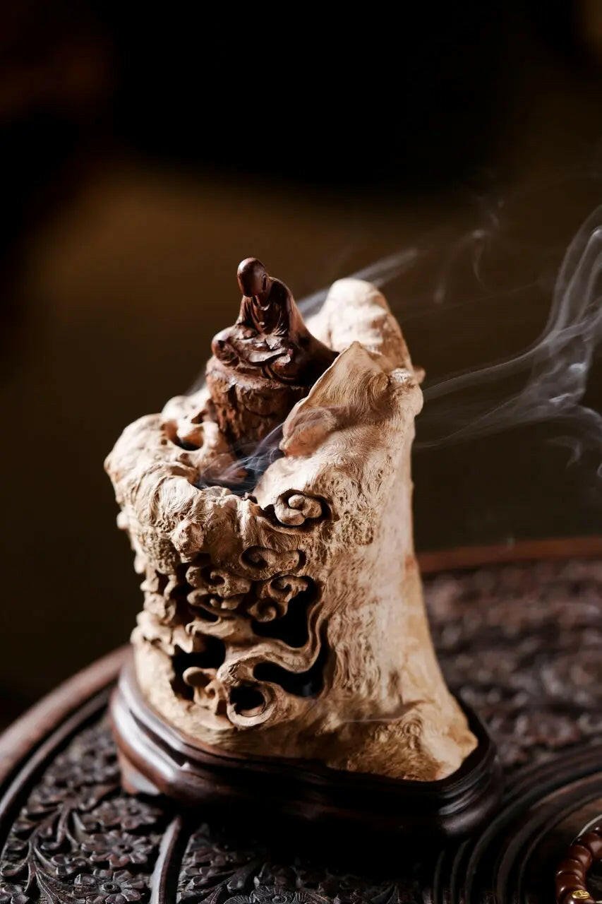 Wu Xiang Xiang Lu - Wood Sculpture - zycs_China