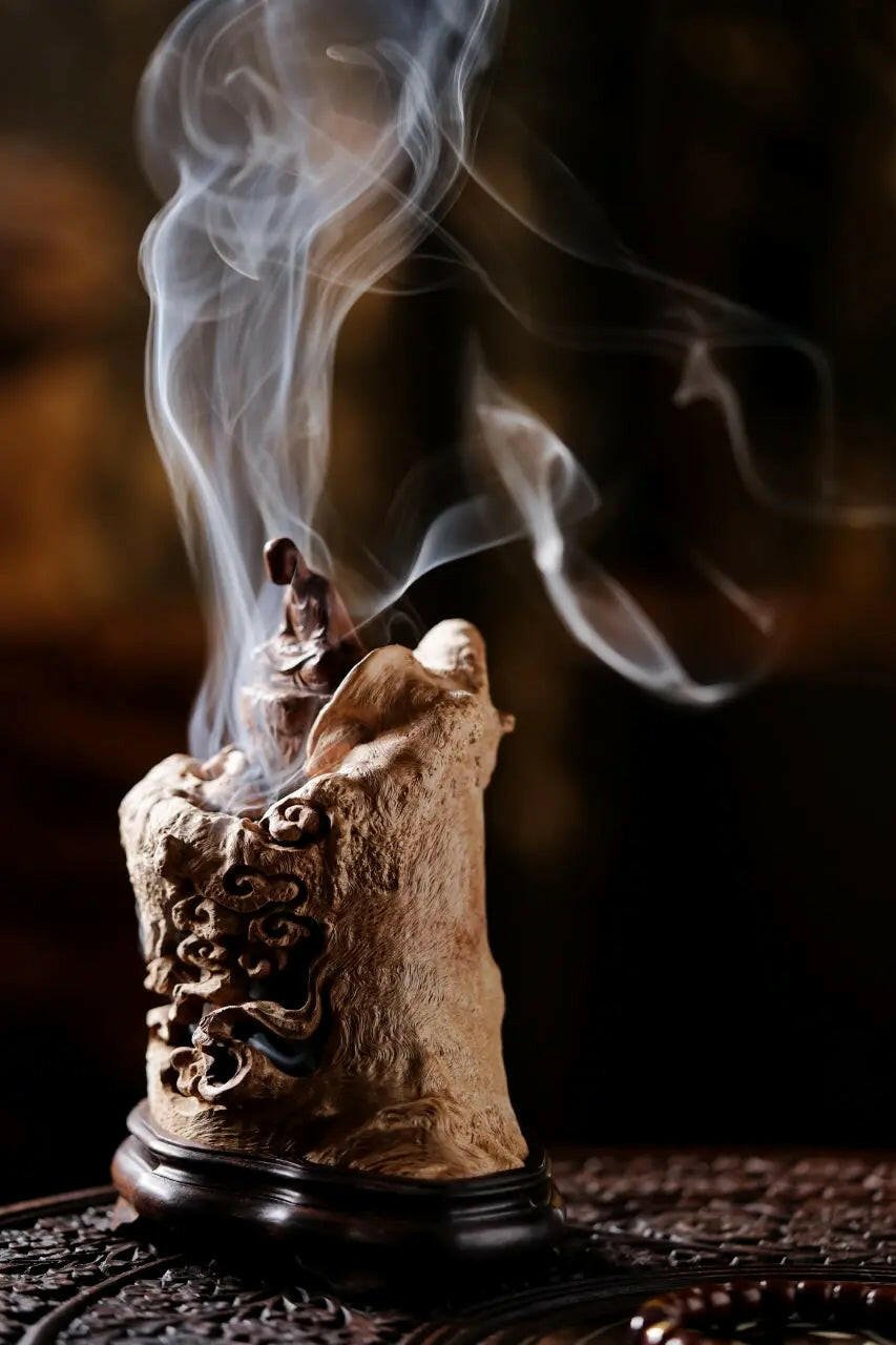 Wu Xiang Xiang Lu - Wood Sculpture - zycs_China