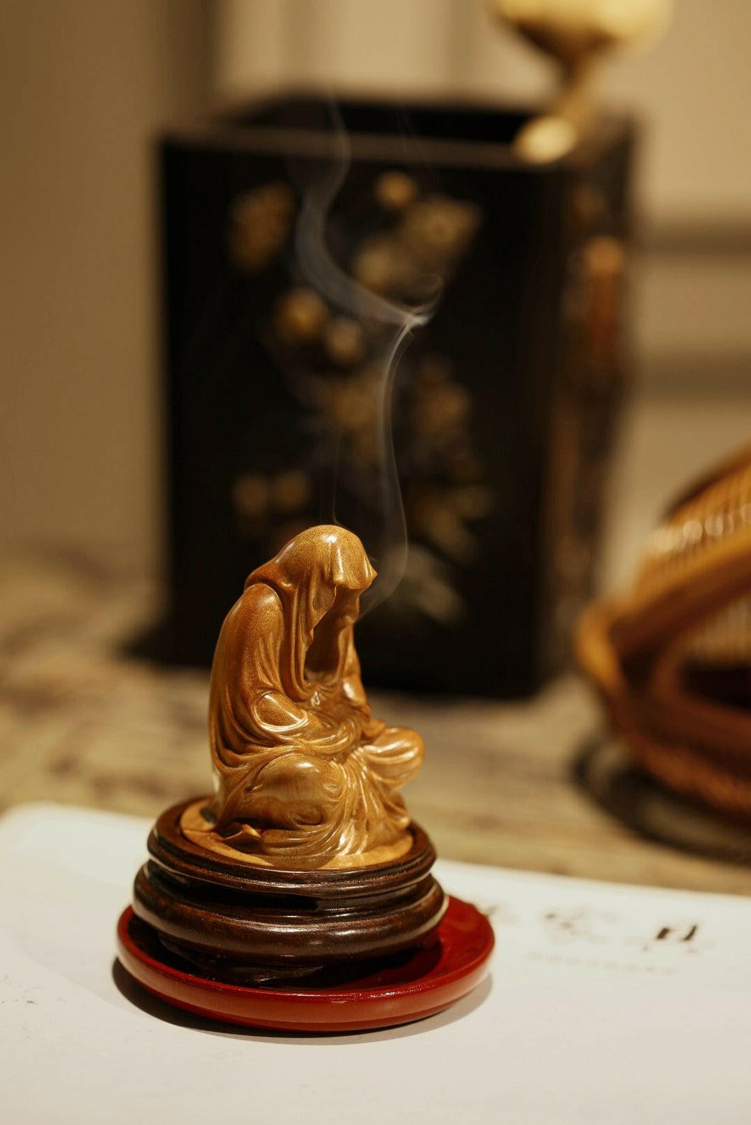 Wu Xiang Xiang Lu - Wood Sculpture - zycs_China